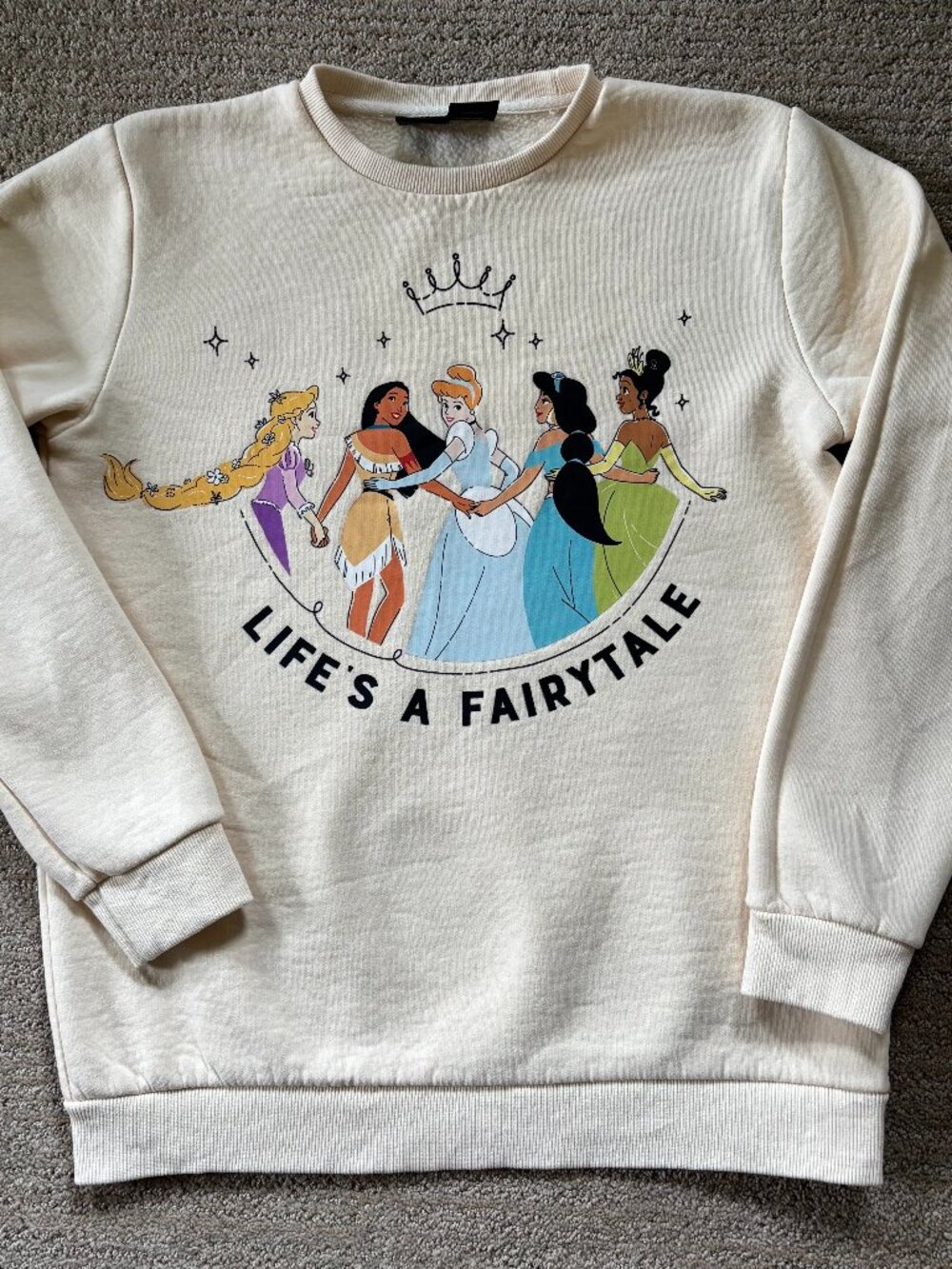Cakeworthy Disney Princess Life's a Fairytale Thick Cozy Cream Sweatshirt Size M